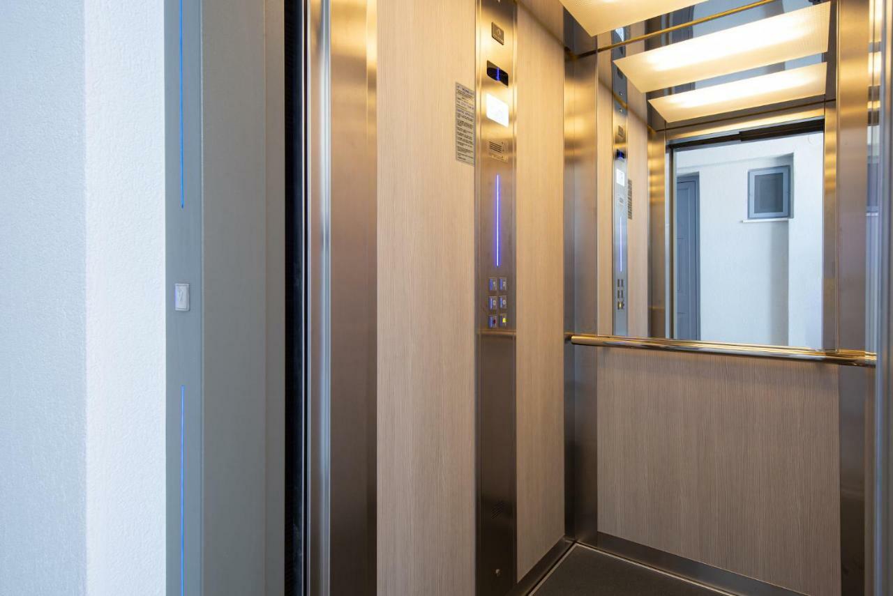 Privilege Luxury Living Sarti Eksteriør bilde